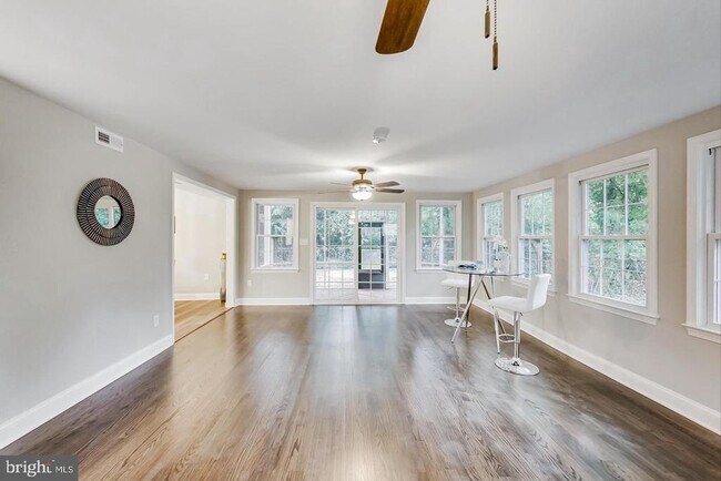 Building Photo - 8530 Monticello Ave