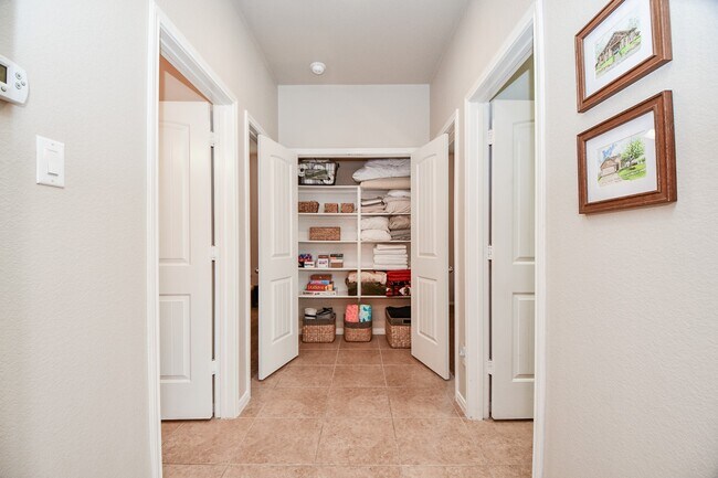 Building Photo - 4206 Fenetre Forest St