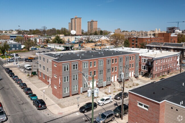 Aerial Photo - 4611-4619 Sansom St