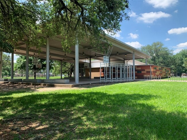 Building Photo - 5031 Cheena Dr