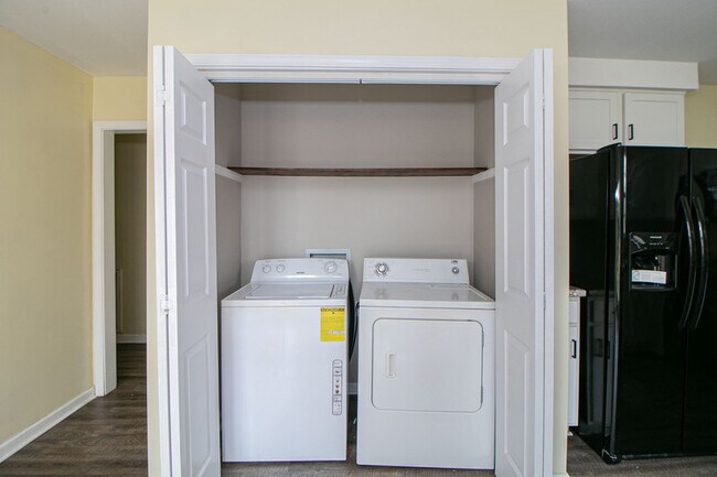 Building Photo - 329 Northridge Dr