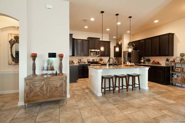 Building Photo - 5633 Briar Fld