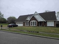 Building Photo - 7105 S 76th E Ave