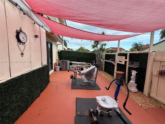 Building Photo - 2901 San Remo Cir