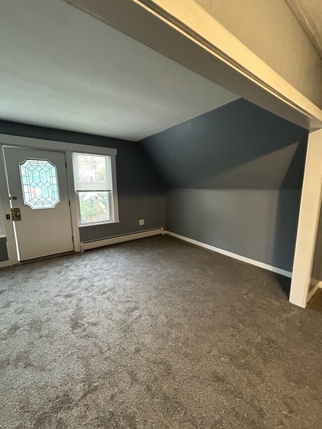 Building Photo - 126 Boswell Ave