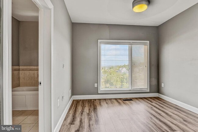 Building Photo - 1336 Talbert Ct SE