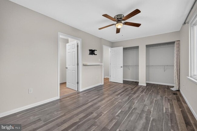 Building Photo - 8808 Eureka Ln