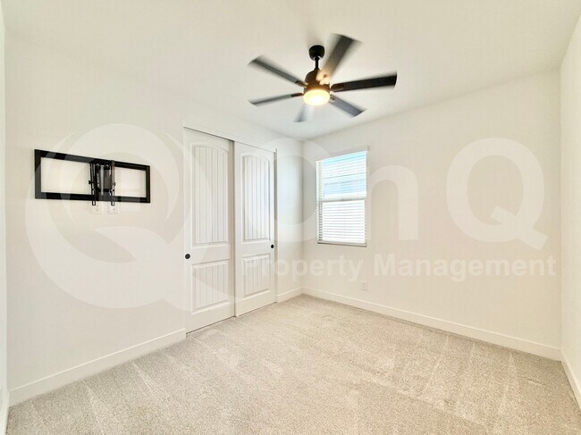 Building Photo - 11308 E Upton Ave