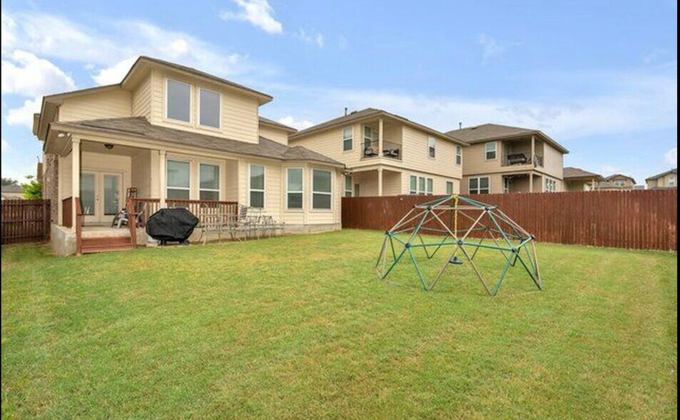 Building Photo - 630 Hollimon Pky