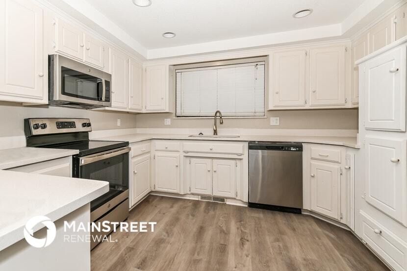 Building Photo - 6204 Lansbrook Ct