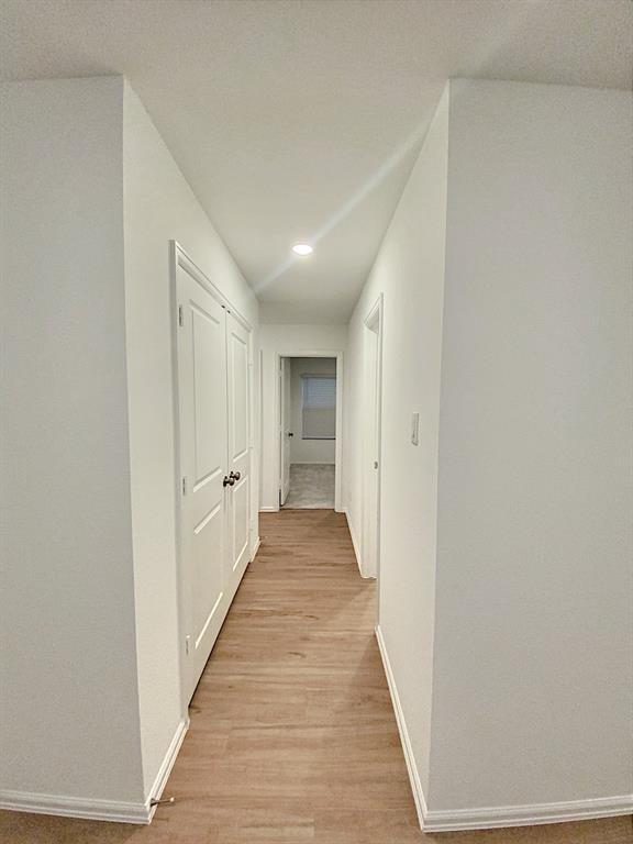 Building Photo - 21015 Longeni Dr