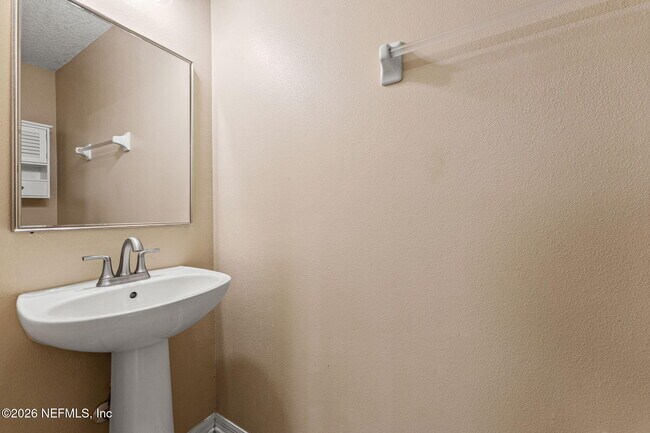 Building Photo - 4613 Gerber Ct