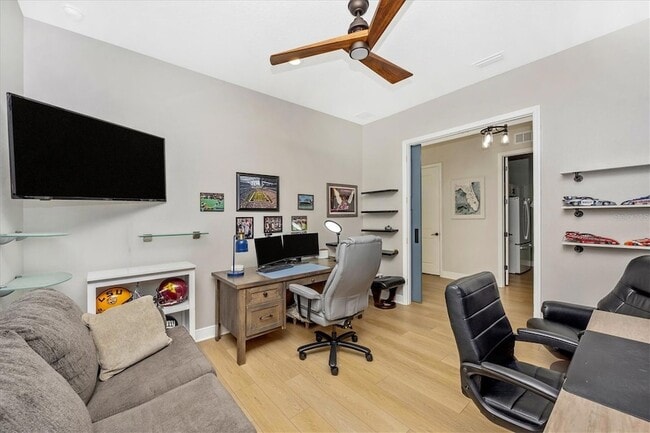 Building Photo - 18805 Valleta Ave