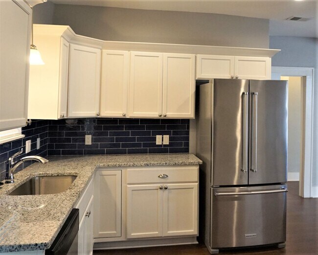 Building Photo - 3 Bed 1.5 Bath in Pleasant View Addition NW OKC