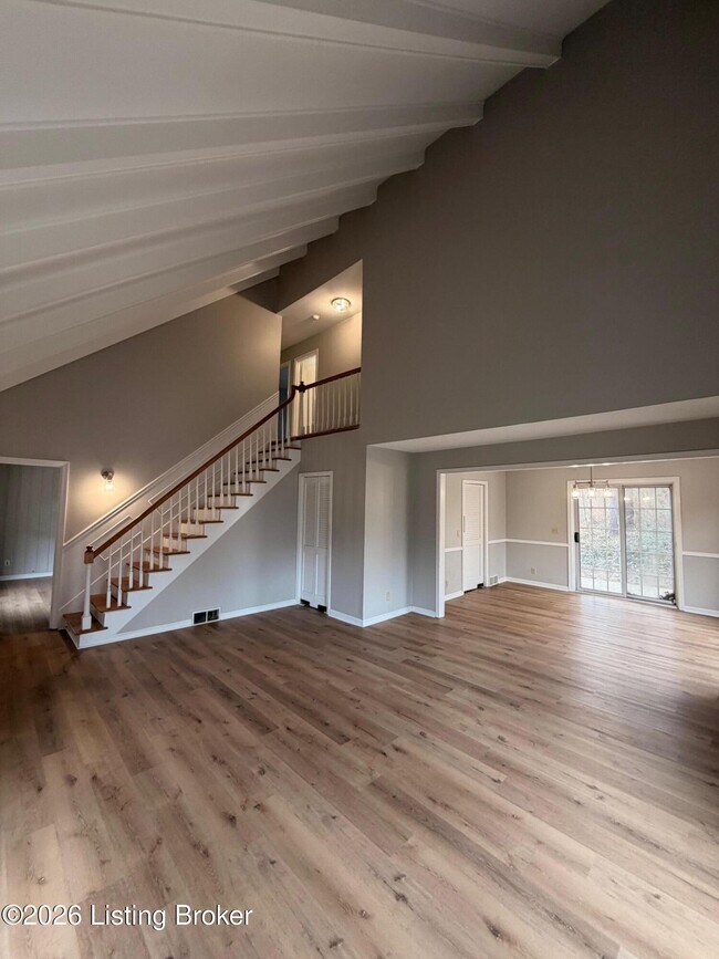Building Photo - 634 Cherrywood Dr