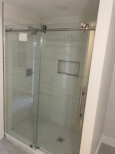 Modern Showers - 50 E McMicken Ave