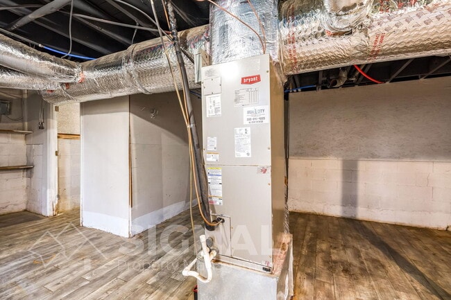 Building Photo - 330 Harlem Ave