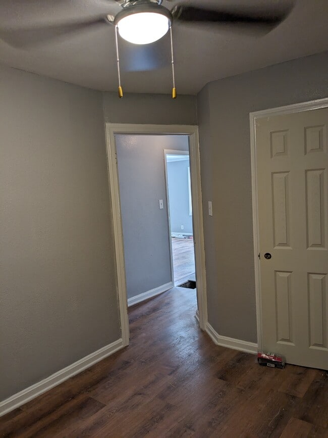 Building Photo - 3927 Jackson Ave