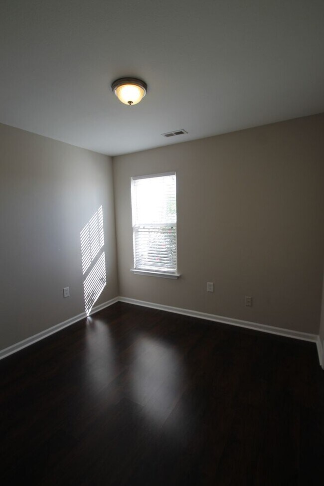 Building Photo - 1439 Jasper Ridge Dr