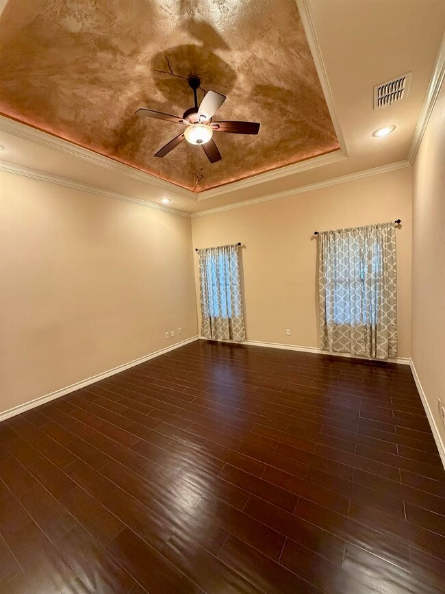 Building Photo - 420 Sabal Loop