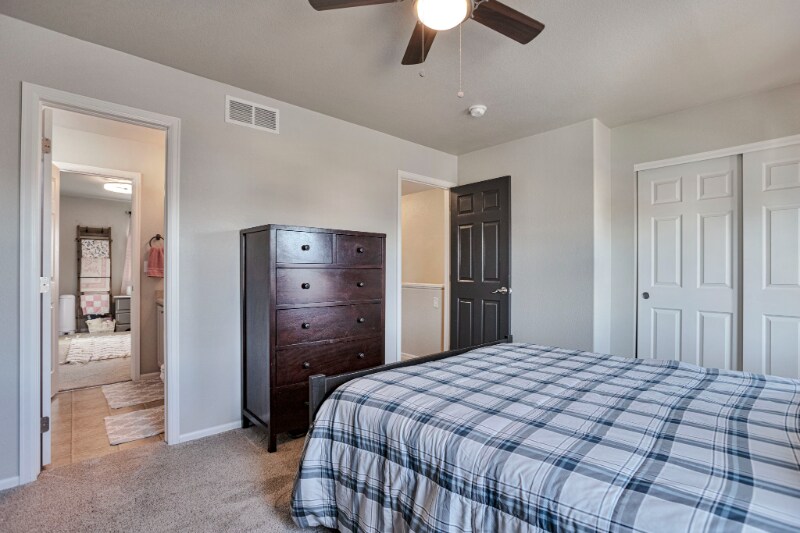 Building Photo - 11356 Jersey Dr