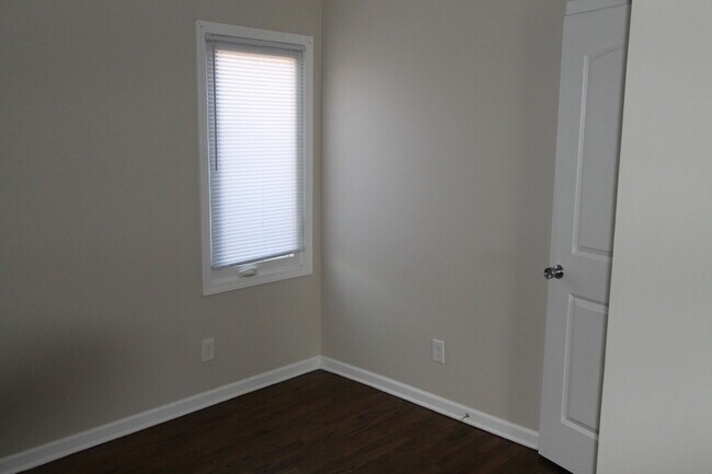 Building Photo - Premium Ralston Location!   Cozy 3 Bedroom...