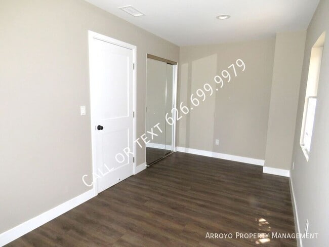 Building Photo - 8424 Grenoble St