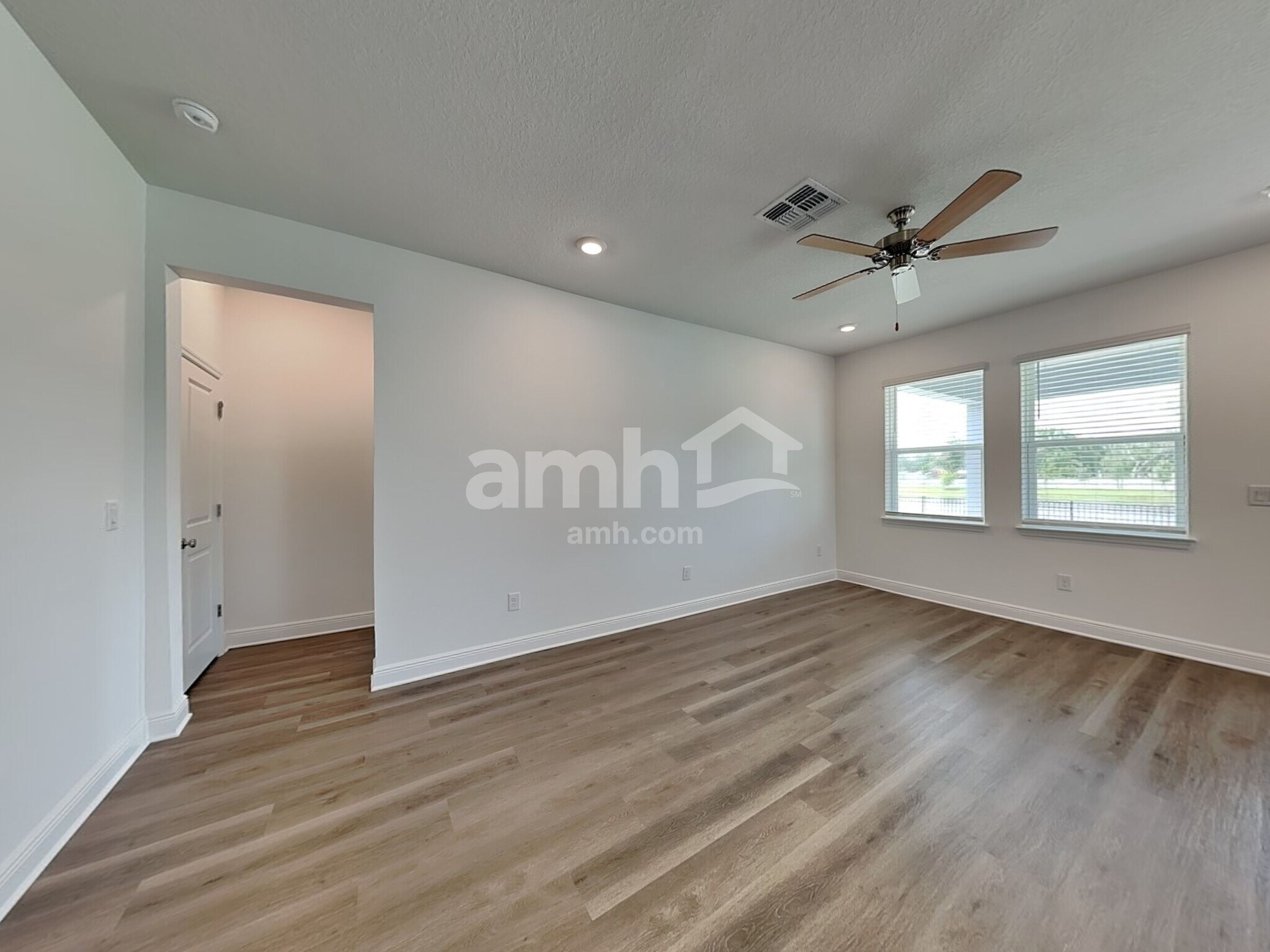 Building Photo - 14526 Cedar ml dr