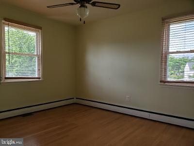 Building Photo - 326 Wellham Ave