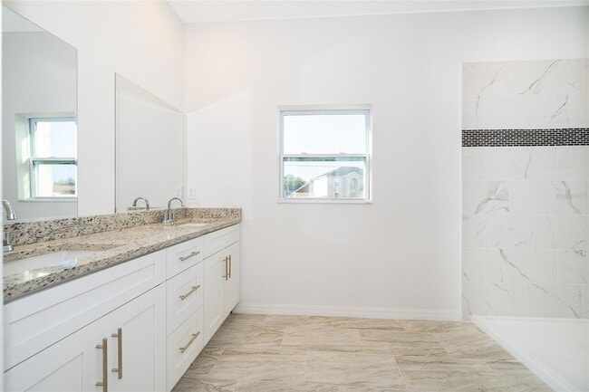 Building Photo - 507 Mallard Ct