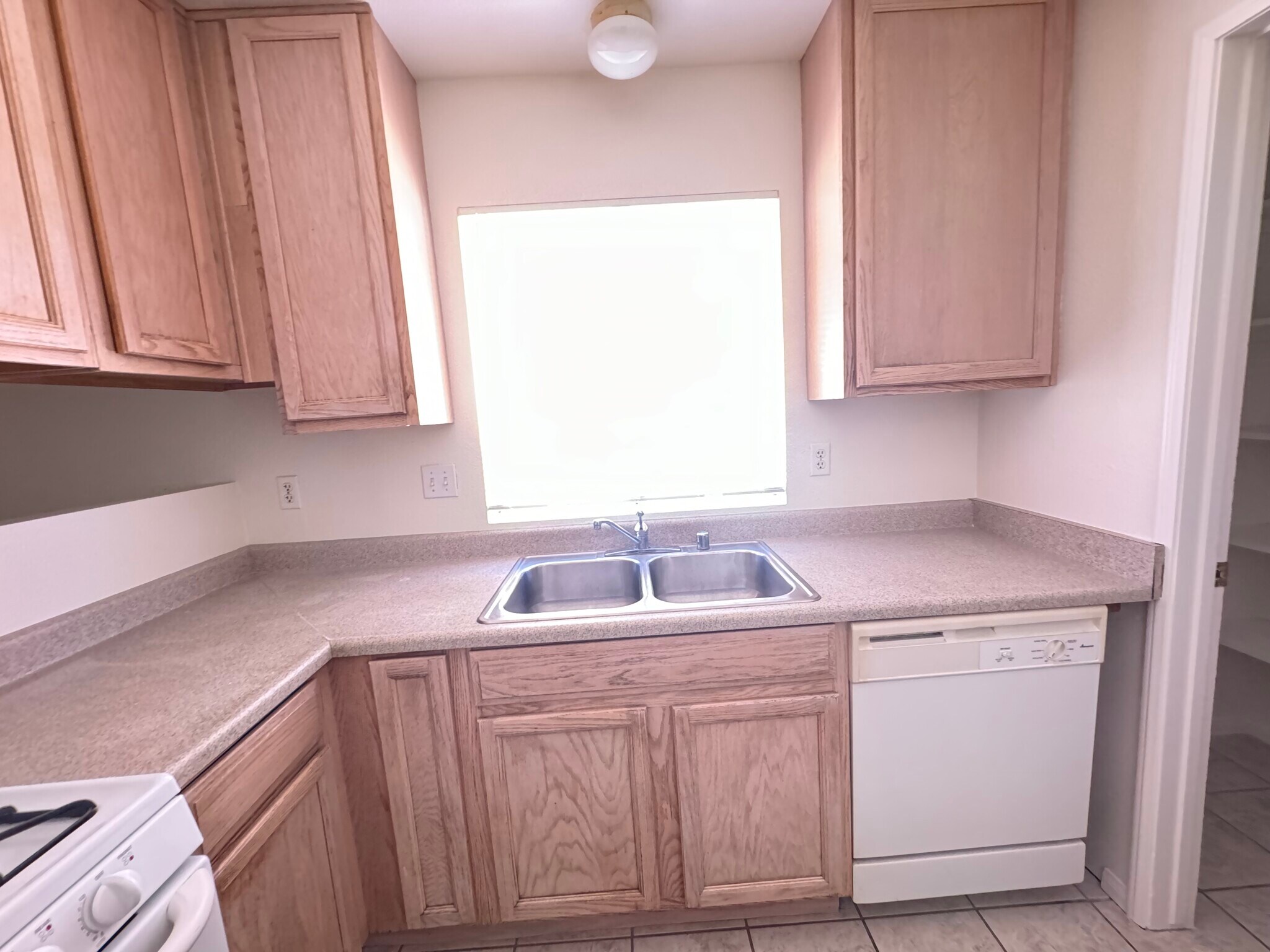 Building Photo - 626 Ammunition Rd