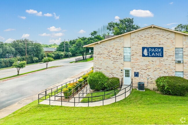 Building Photo - Park Lane Terrace