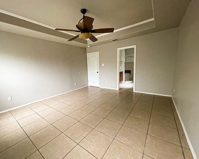 Building Photo - 15829 Grenadine