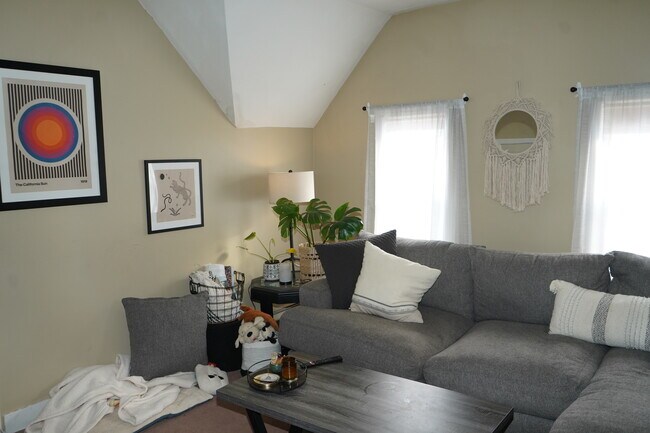 Building Photo - 1 Dean St