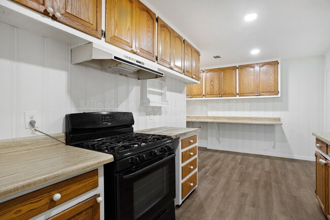 Building Photo - 1512 N Highland Ave