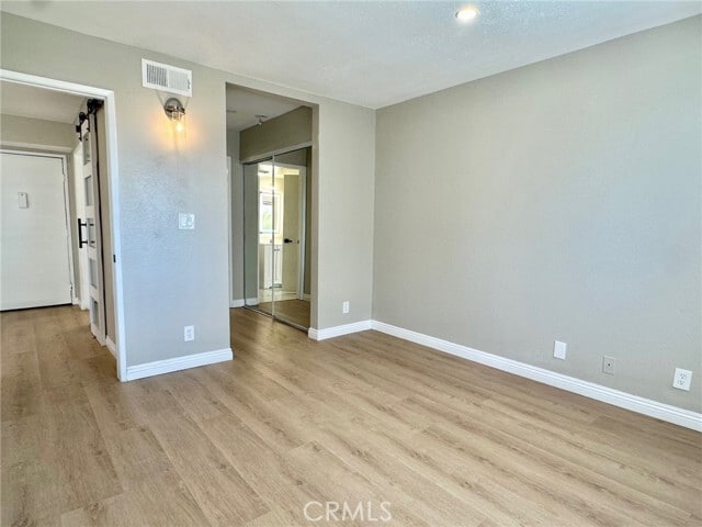 Building Photo - 1052 S Mariposa Ave