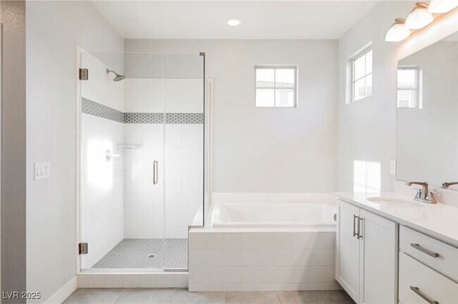 Building Photo - 27 Santo Mio Ct