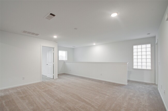 Building Photo - 10123 Clearwick St