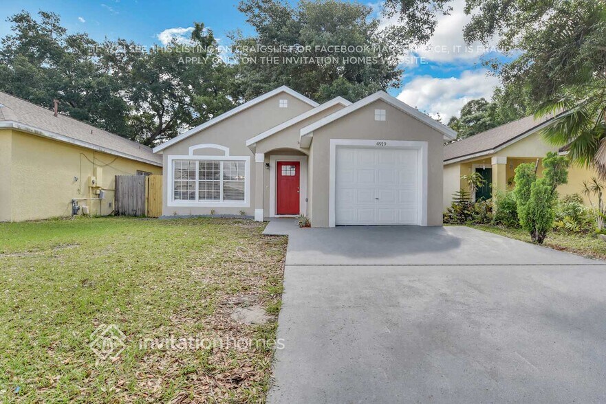 Building Photo - 4919 Aventura Blvd