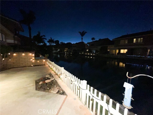 Building Photo - 7911 Seawall Cir