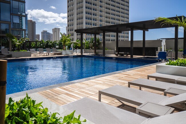 Building Photo - 1388 Kapiolani Blvd