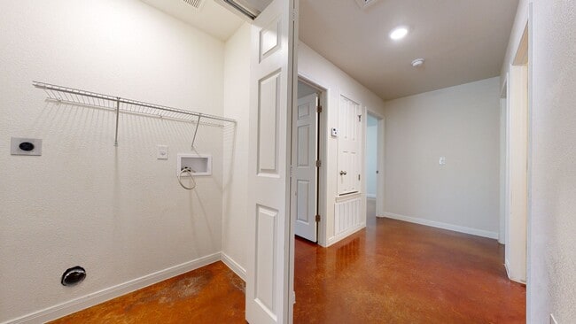 Building Photo - ALL STAINED CONCRETE FLOORING DUPLEX IN HA...