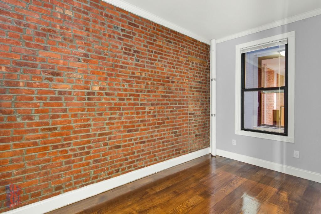 Building Photo - 438 W 52nd St