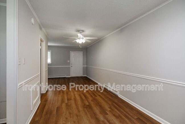 Building Photo - 550 Macon Hwy