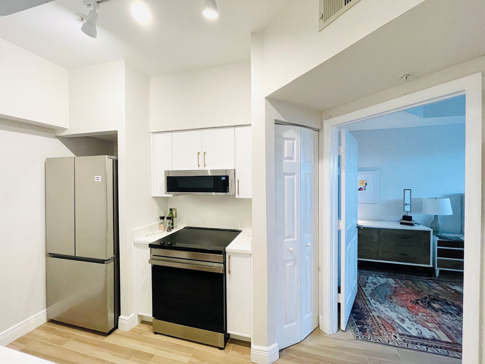 Building Photo - 1405 Tuscany Way