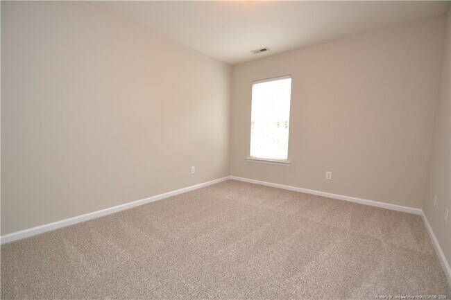Building Photo - 7830 Clover Creek Ct