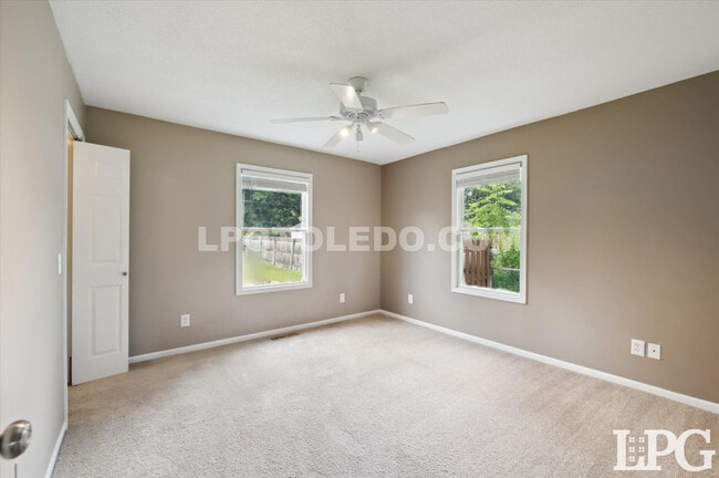 Building Photo - 7044 Springfield Dr
