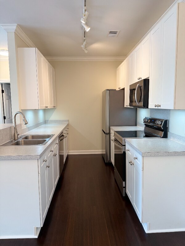 Building Photo - 1462 Wellbrooke Ln