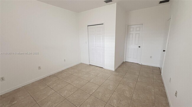 Building Photo - 3001 SW 156th Ave
