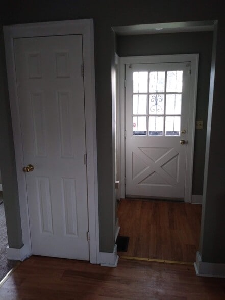 Kitchen to Laundry and back doorr - 1552 Gallagher St